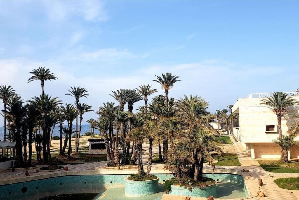 Appartement En Bord De Mer Monastir Exterior photo